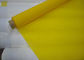 De Polyester van de waterweerstand het Vastbouten Doek met Geel en Wit Monofilament
