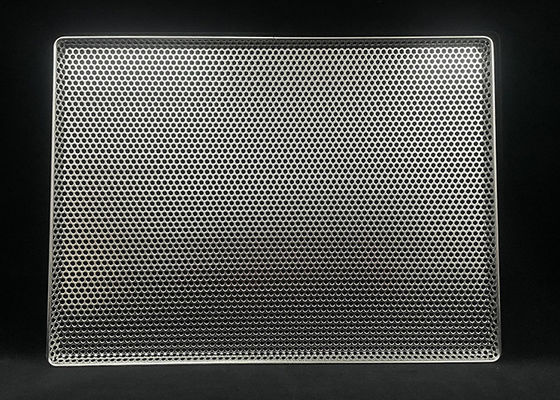 Goede prijs. Voedingsmiddelen in roestvrij staal 304 316 Geperforeerde platenbakken voor bakken, drogen en koelen online