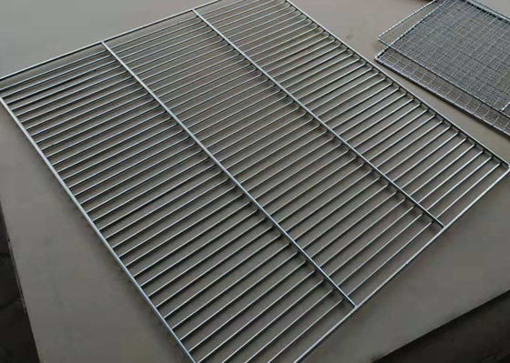 Goede prijs. 304 roestvrij staal die het Netwerkdienblad van de Barbecuedraad voor het Roosteren roosteren online