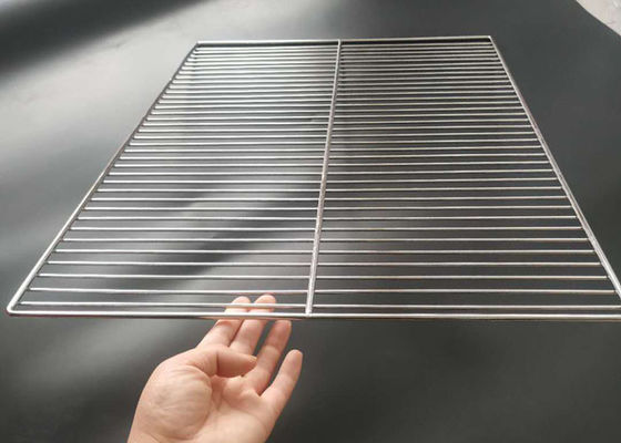 Goede prijs. 530mm X 325mm 304 de Draad Mesh Oven Tray van Roestvrij staalfda online