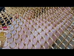 Decoratief metaal spoel drapery mesh voor bruiloften waterval kamer verdeler