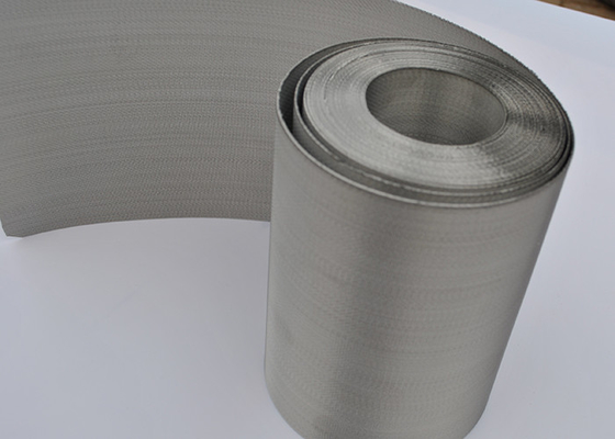 Goede prijs. 230mm Breedte110x22 SS304 Omgekeerde Nederlandse Geweven Draad Mesh For Plastic Extruder online