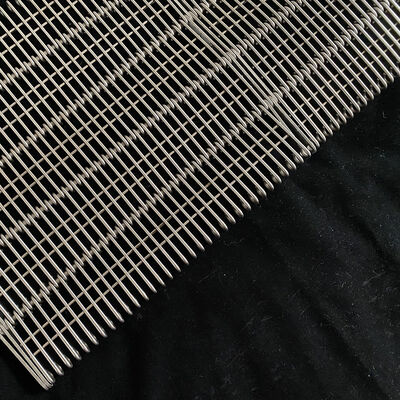 Goede prijs. Voedselkwaliteit Roestvrij Staal 304 Metalen Transportband Ketting Draadgaas oogschakel transportband voor koekjesoven Bakkerij gloeioven Tunnel Koeling online